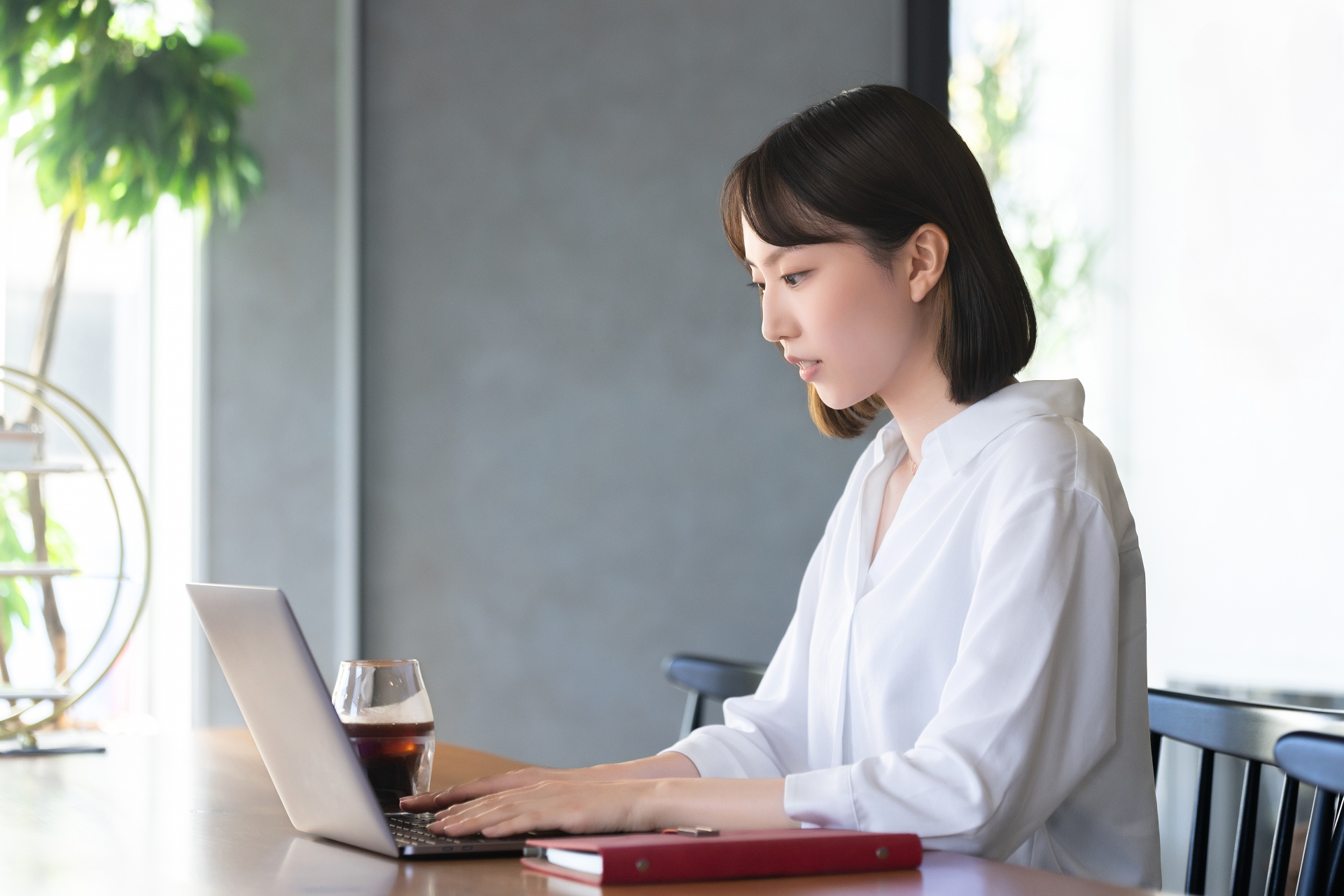 初心者必見！IT資格の価値と優先順位｜人材にこだわる。エンジニア育成・教育カリキュラムが豊富なSES会社『デザインエンジニアリング』